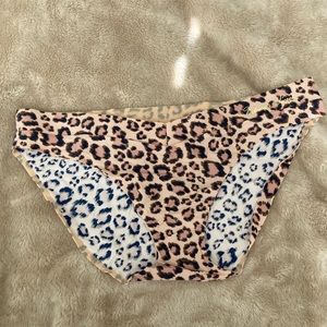 NWT Victoria Secret Cheetah Incredible Bikini Panty Large